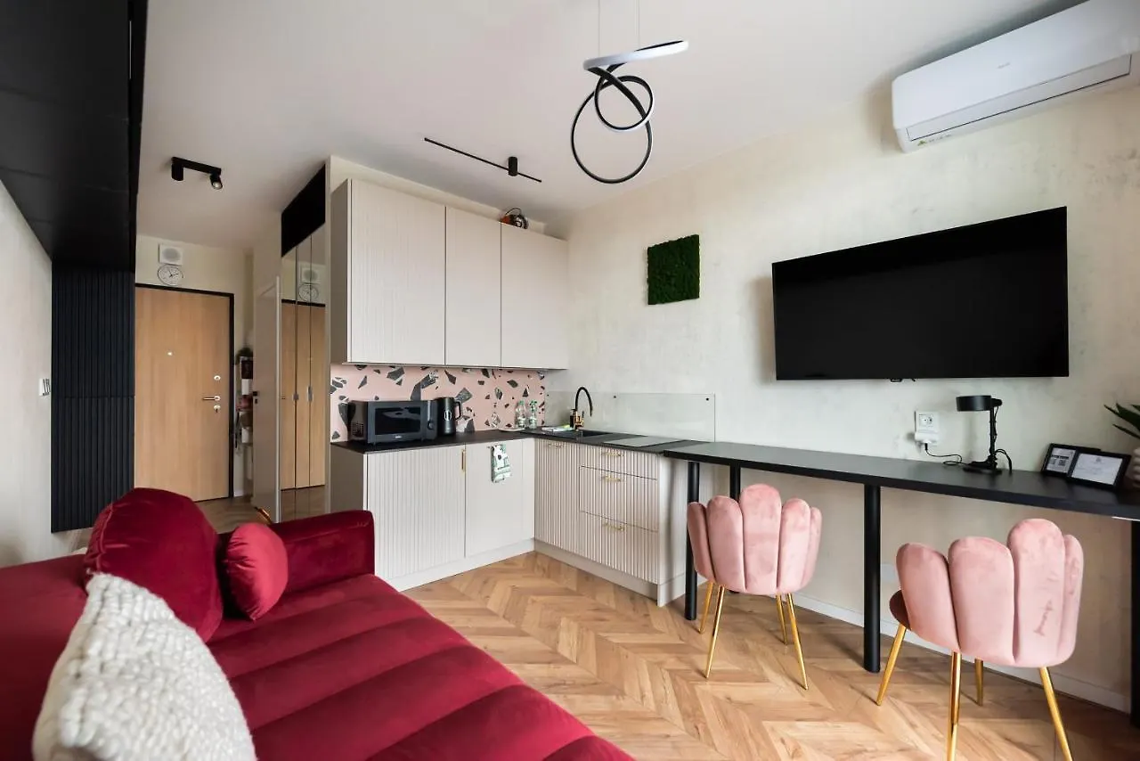 Wlochy Ruby Apartment Warsaw